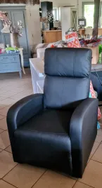 fotel-czarny-rozkladany