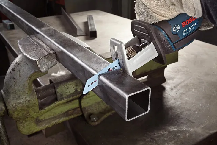 bosch-profesional-brzeszczoty-15-sztuki-basic-marka-bosch