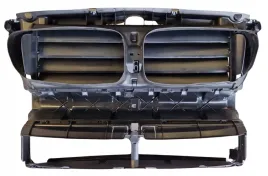 zaluzja-kierownica-powietrza-bmw-5-f10-f11-2010-2017-z-silnikiem