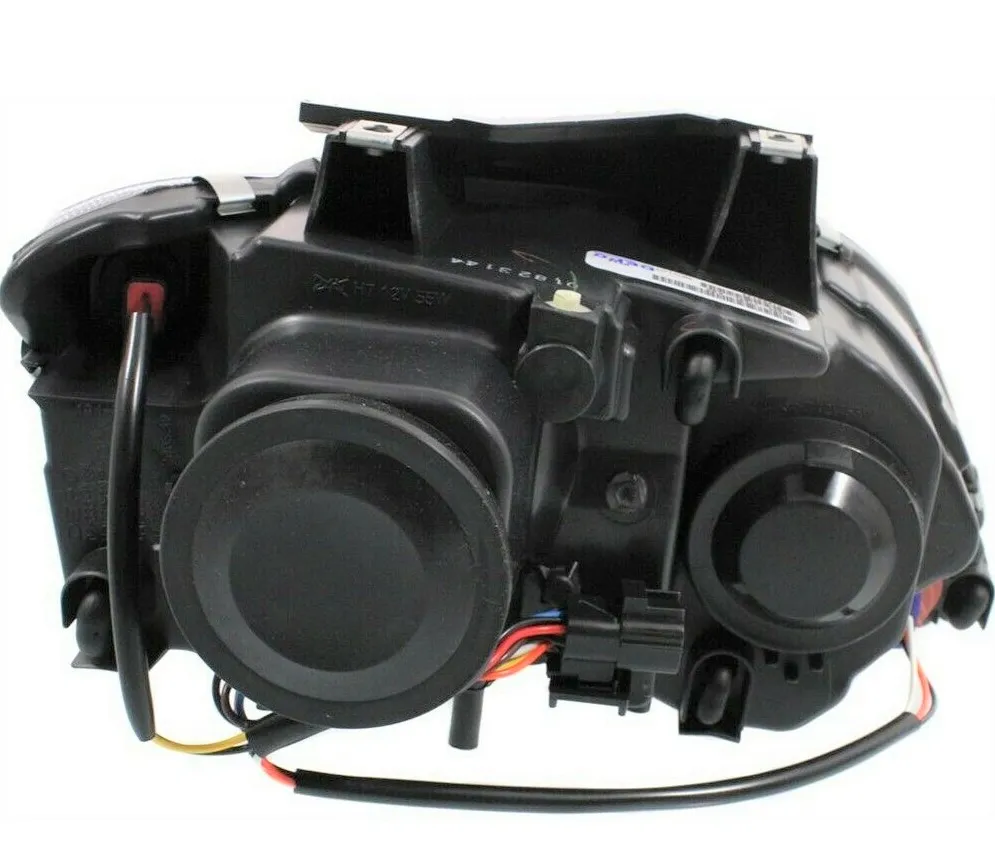 lewy-reflektor-chrysler-pacifica-2004-2006