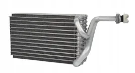 parownik-tyl-chrysler-townandcountry-2012-