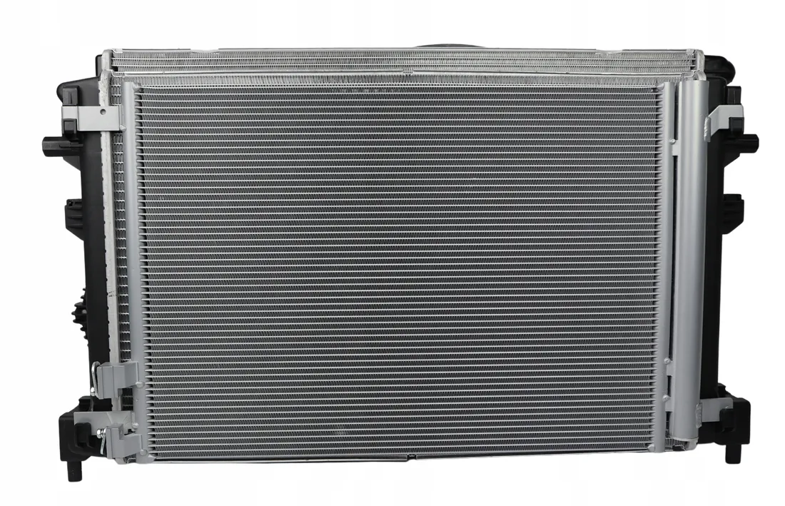 komplet-chlodnic-audi-q2-ga-2016-stan-nowy