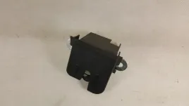 zamek-klapy-tyl-tylnej-golf-vi-golf-vi-plus-08-13