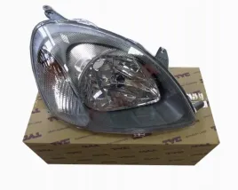 prawy-reflektor-toyota-yaris-1999-2002