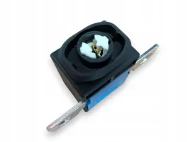 klema-aku-n000000006984-do-tesla-3-5yj3-x-5yjx-mercedes-w211-w164-w204-x204