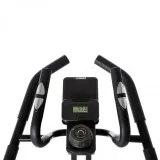stepper-hammer-cross-stepper-cechy-dodatkowe-z-kolumna