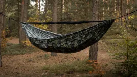 hamak-lekki-tigerwood-wazka-v1-camo-z-moskitiera-double-zip