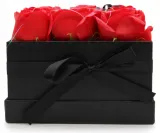 mydlany-flower-box-z-9-czerwonych-roz-prezent