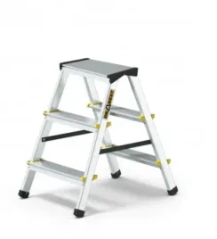drabina-aluminiowa-3-stopniowa-domowa-150kg-do-firmy-profesjonalna