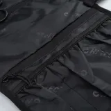 kosmetyczka-somo-bag-cechy-dodatkowe-haczyk-do-zawieszania-kieszonka-z-siatki-uchwyt-do-przenoszenia