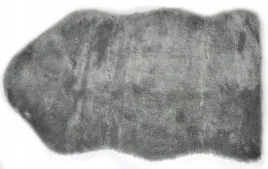 duzy-dywanik-futerko-owcza-skora-salon-sypialnia-szary