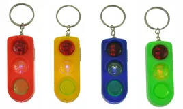 brelok-swiatla-latarka-swieci-baterie-gratis