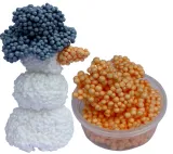 piankolina-plastelina-pianka-masa-plastyczna-odbijajaca-sie-kuleczki-bohater-brak