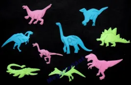 kolorowe-gwiazdki-swiecace-w-nocy-dinozaury-kplet