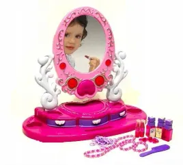 duza-toaletka-lustro-dzwiek-swiatlo-zestaw