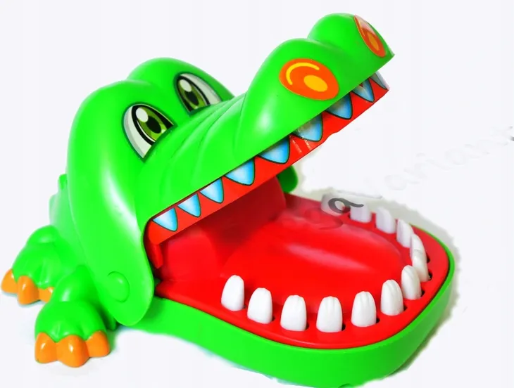 gra-rodzinna-duzy-krokodyl-u-dentysty-dentysta