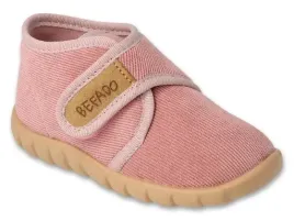 kapcie-dzieciece-dziewczece-domowe-na-rzepy-rozowe-befado-465p182