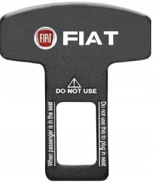 zaslepka-wtyczka-do-pasa-pasow-z-logo-fiat