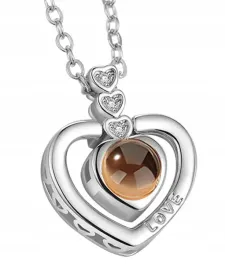 naszyjnik-z-hologramem-love-you-w-100-jezykach-2s