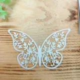 motylek-papierowy-marka-bez-marki