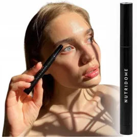 wosk-do-brwi-nutridome-czarny-w-kredce-efekt-laminacji