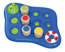drewniana-gra-motoryczna-zaba-z-dzwiekiem-playtive-12m
