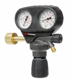 reduktor-butlowy-spawalniczy-jednostopniowy-ar-co2-200-bar-gce-procontrol