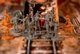 gra-zombicide-zywi-lub-nieumarli-wiek-gracza-12-14-lat-15-18-lat