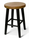 czarny-bukowy-drewniany-taboret-loft-rustykalny-okragly-klasyczny-wzor-wyrob-medyczny-nie