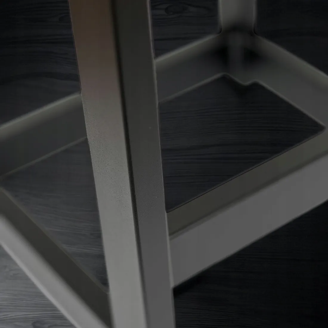 taboret-metalowy-czarny-loft-rustykalny-lancelot-craft-wotan-sonoma-artisan