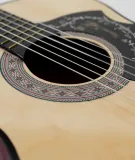 gitara-klasyczna-castelo-7-8-naturalna-kolor-wielokolorowy