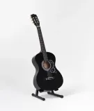 gitara-klasyczna-castelo-7-8-czarna-marka-castelo-wersja-praworeczna