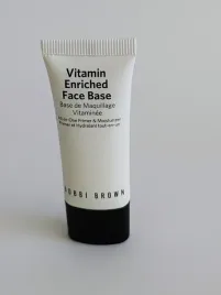 bobbi-brown-vitamin-enriched-face-base-15-ml