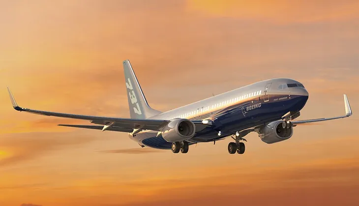 samolot-boeing-737-800-okres-po-ii-wojnie-swiatowej