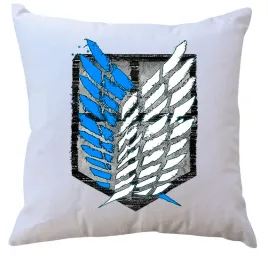 poduszka-z-wkladem-atak-tytanow-attack-on-titan-producent