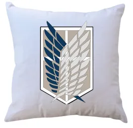 poduszka-z-wkladem-atak-tytanow-attack-on-titan-producent