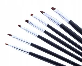 zestaw-pedzelkow-pedzli-do-zdobien-paznokci-7-szt