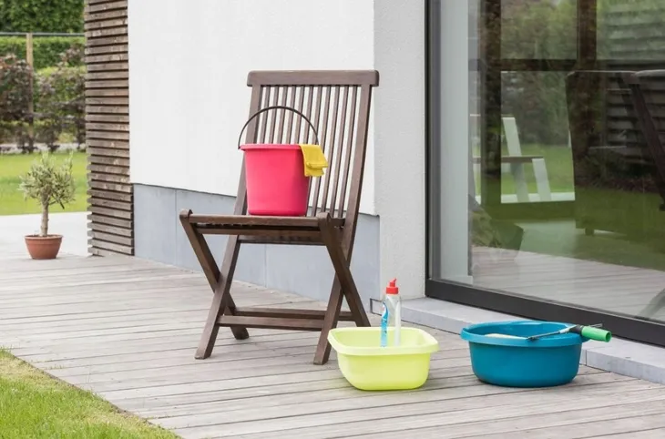 miska-kwadratowa-12l-essentials-marka-curver