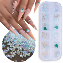 zestaw-ozdob-do-paznokci-krysztalki-serca-kasetka