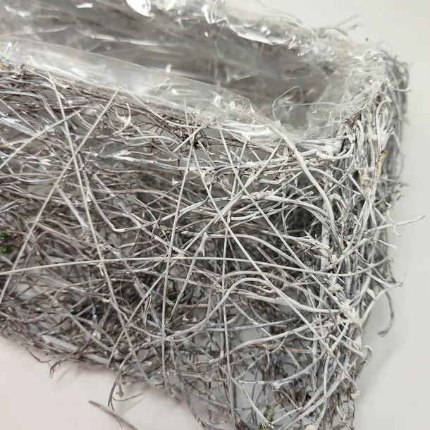 oslonka-krzyz-do-kompozycji-material-wykonania-wiklina