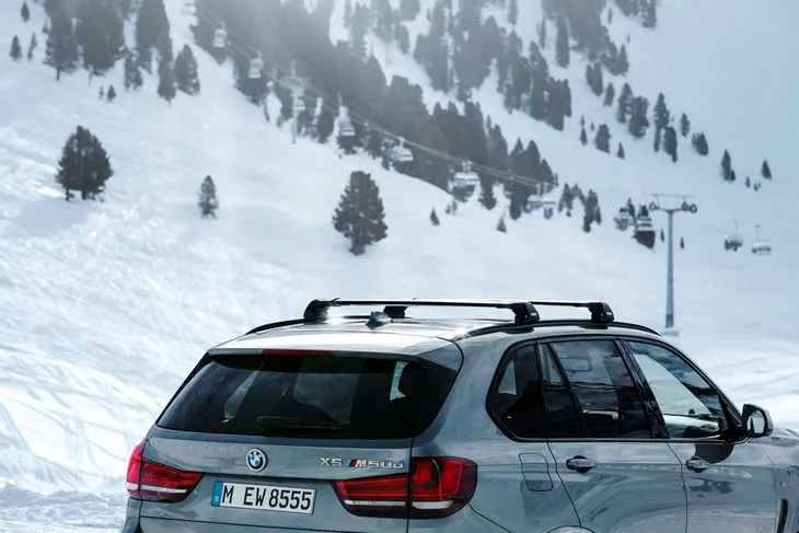 thule-belka-wingbar-edge-113-cm-721600-stan-nowy-producent-thule-material-aluminium