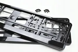 2-x-do-bmw-ramki-pod-tablice-polysk-wkrety