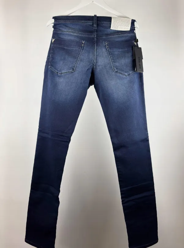 am-gilmour-jean-stan-nowy