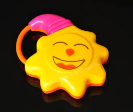 grzechotka-gryzak-gryzaczek-ksiezyc-sloneczko-buzka-zabawka-do-raczki