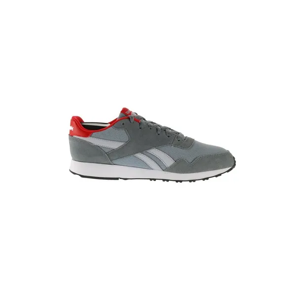 royal-ultra-marka-reebok
