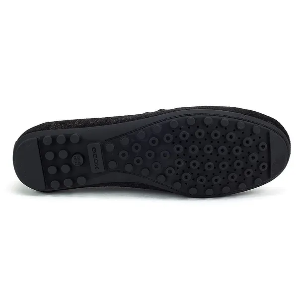 leelyan-kod-producenta-d724ra00077c9999-marka-geox