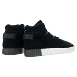 tubular-invader-marka-adidas