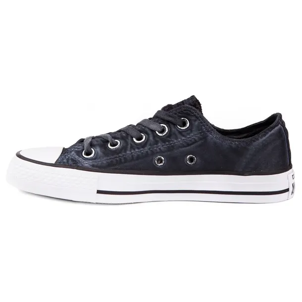 chuck-taylor-all-star-marka-converse