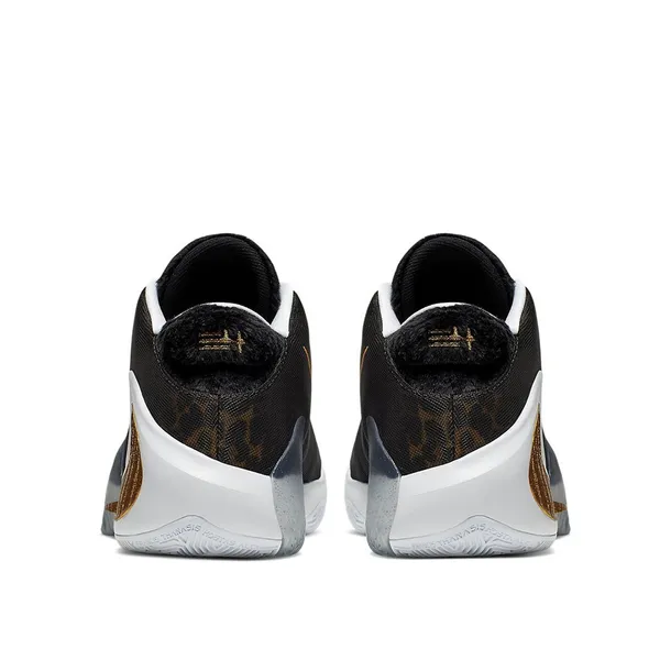 zoom-freak-1-kod-producenta-bq5422900