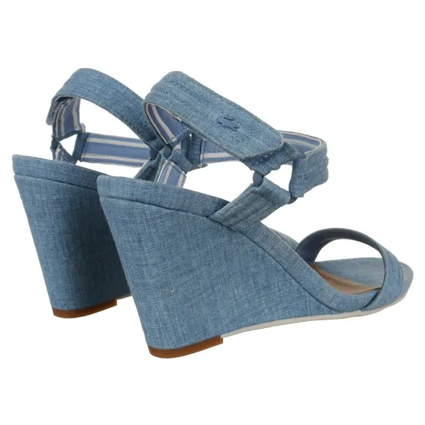 karoly-3-marka-lacoste